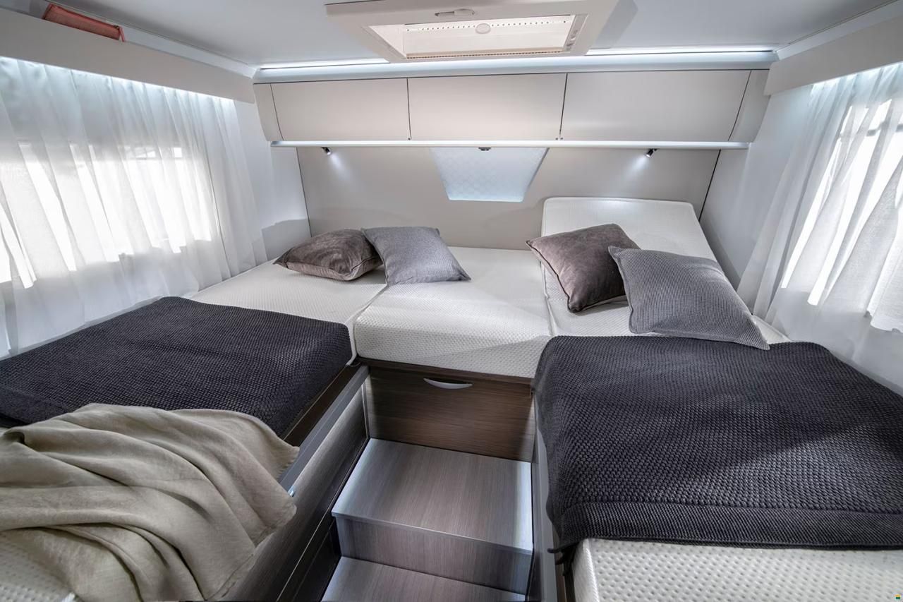 Adria MB MATRIX SUPREME 670 SL