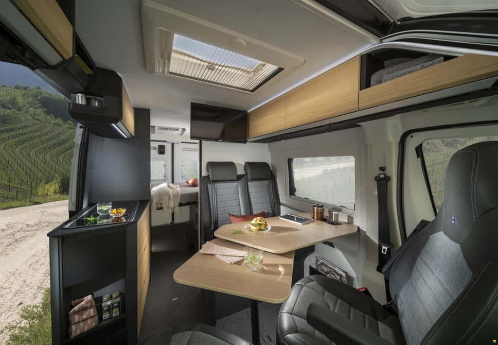 Adria SUPREME 600 SPB