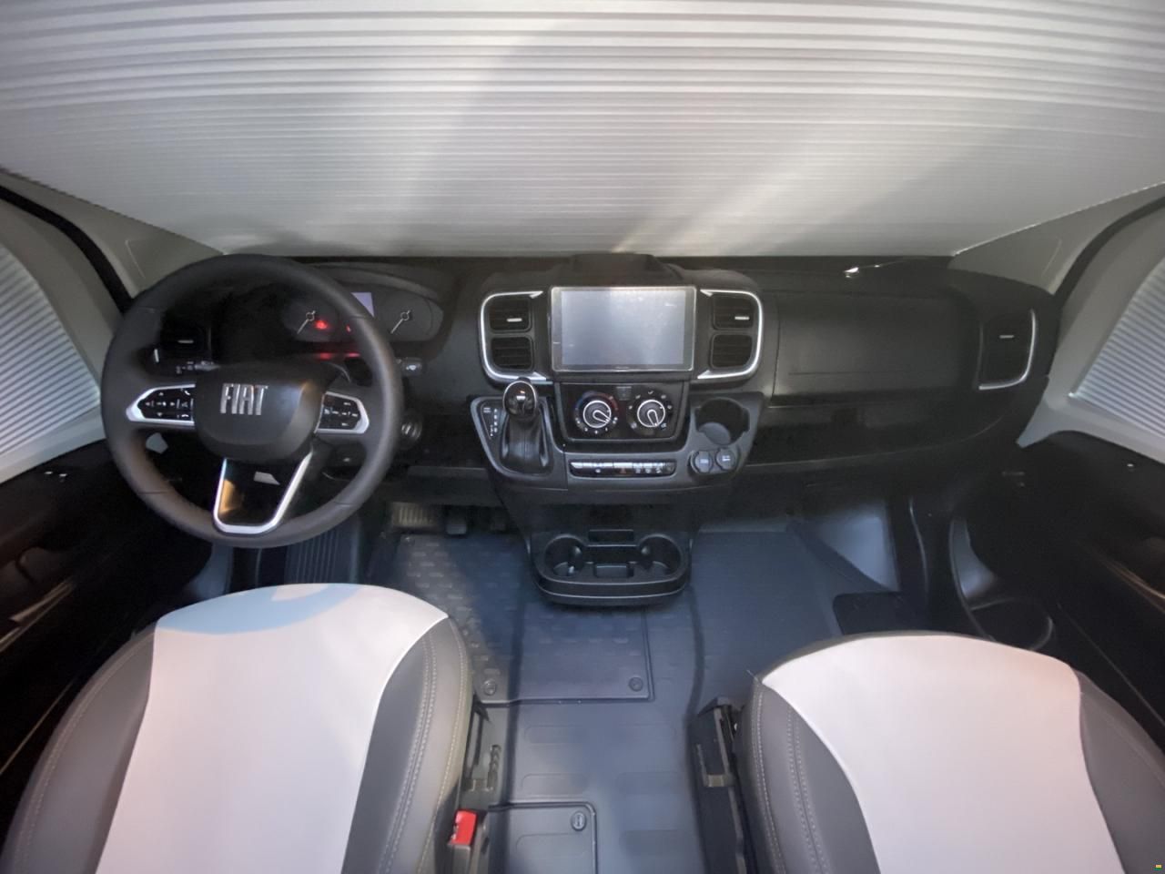 Roller Team Zefiro 287 TL, Fiat 2.2MJ 140PS Automat