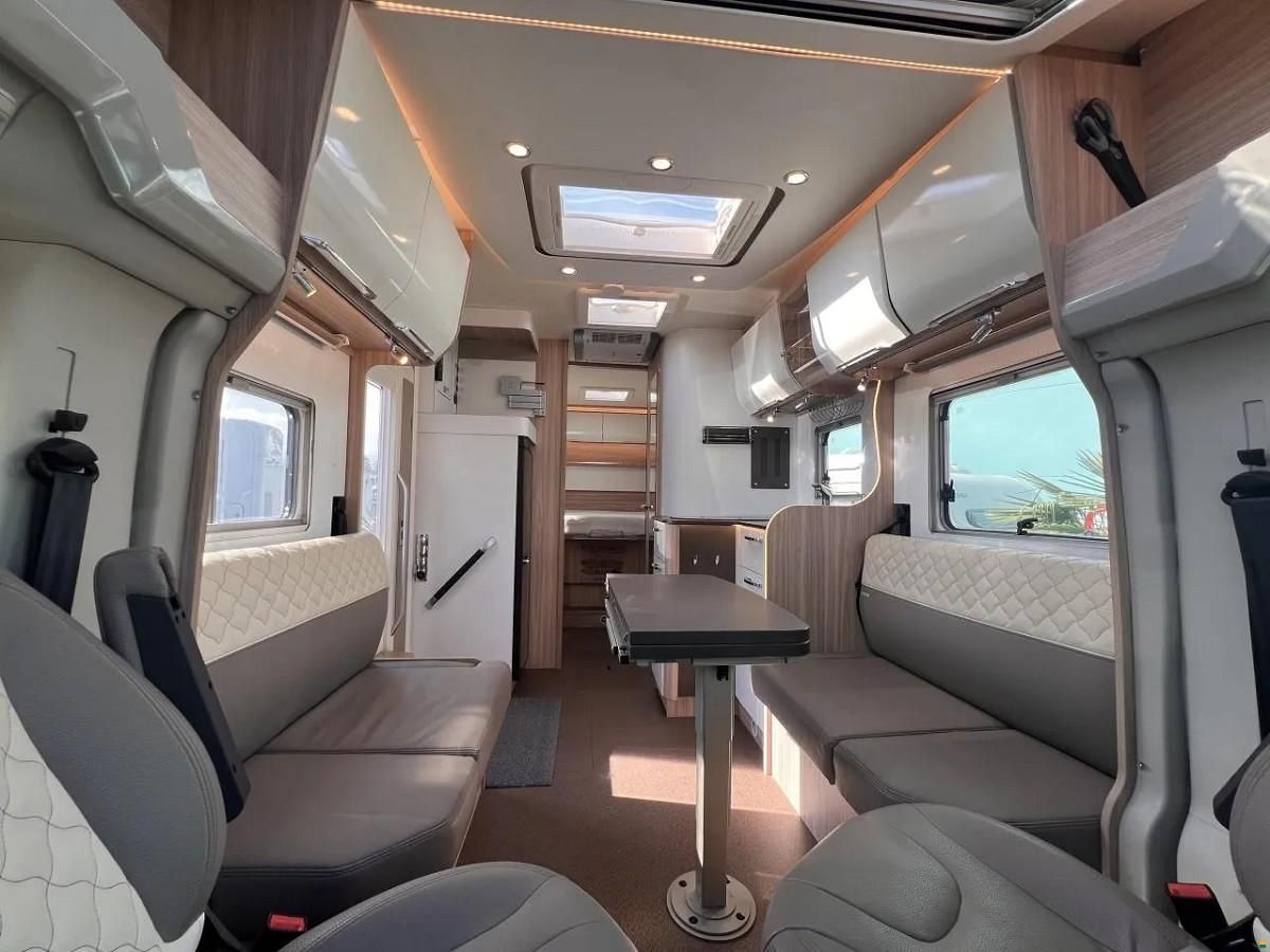 B&uuml;rstner IXEO T 736