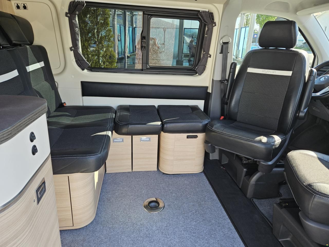 Volkswagen T6.1 Stylevan Durban