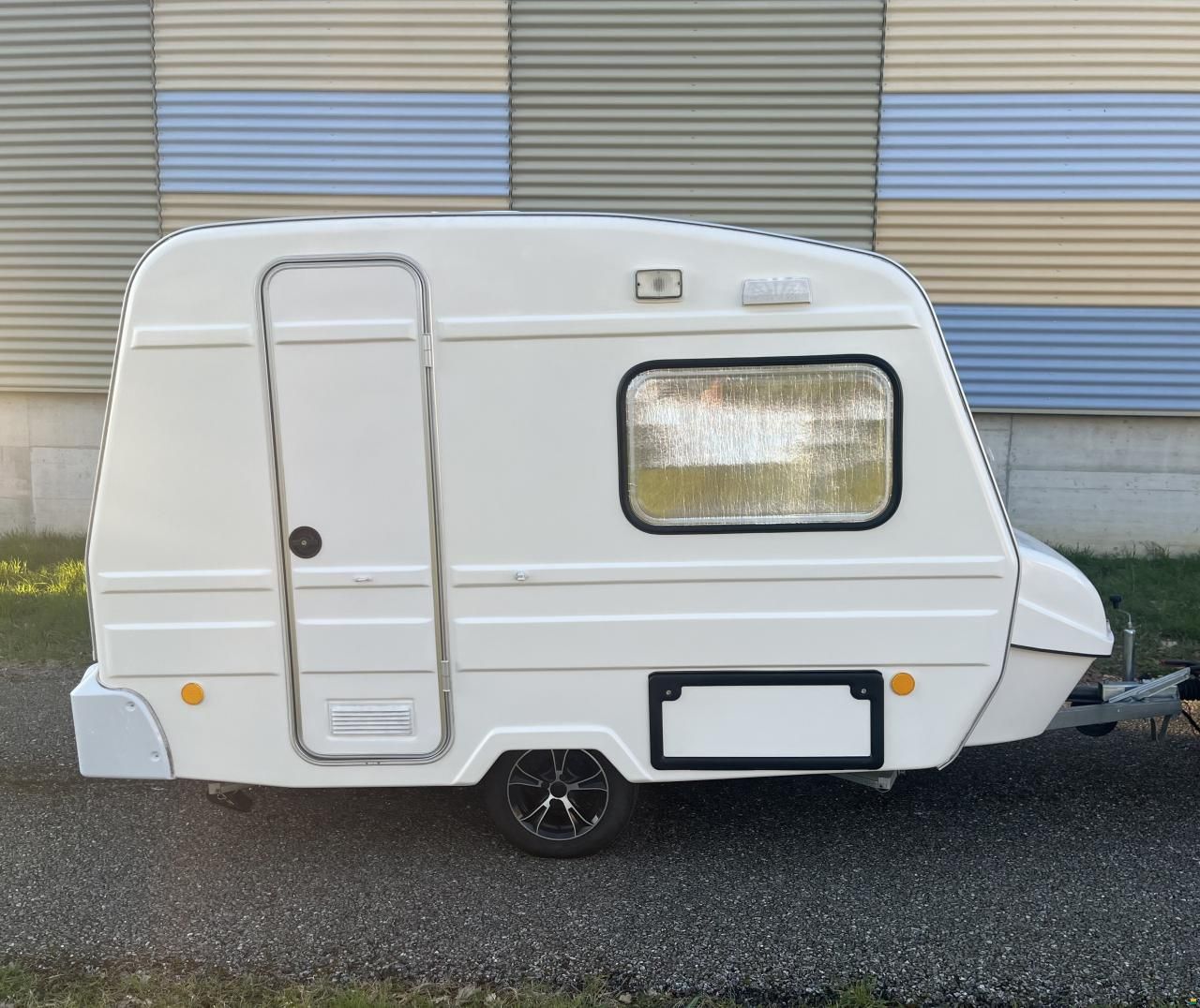 Niewiadow N126 -nun mit Vorzelt