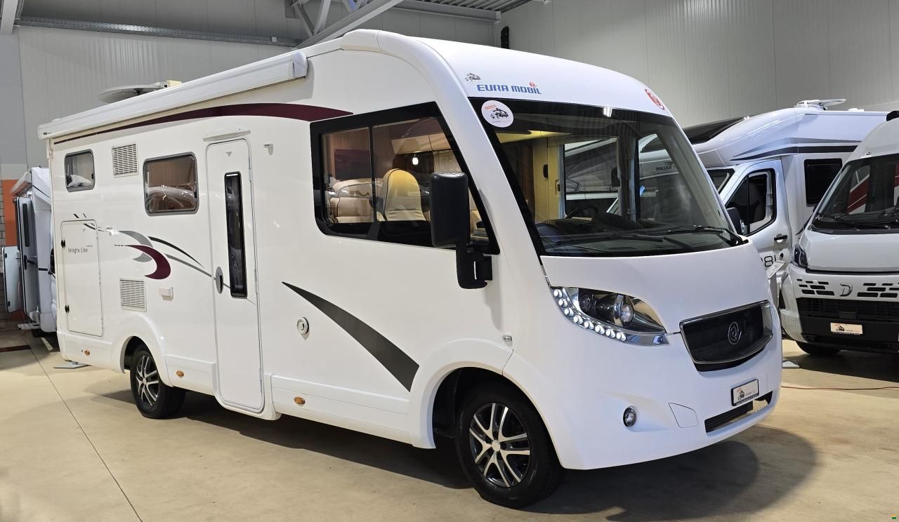 Eura Mobil "Integra Line" IL 690HB
