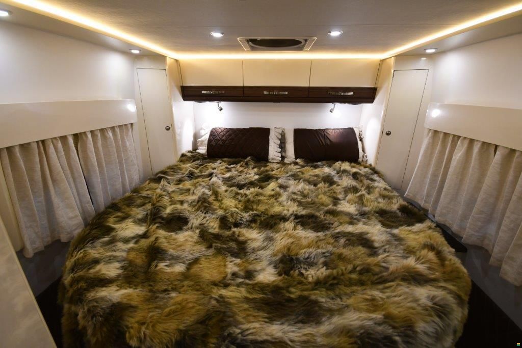 Mercedes Benz Sprinter 6x6