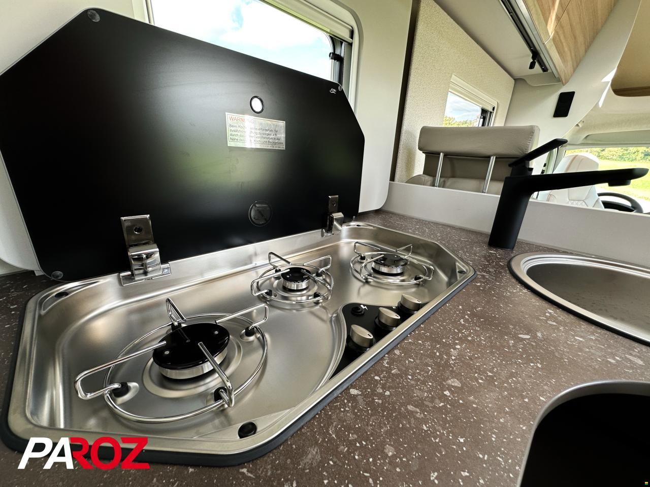 B&uuml;rstner B66 690 TD