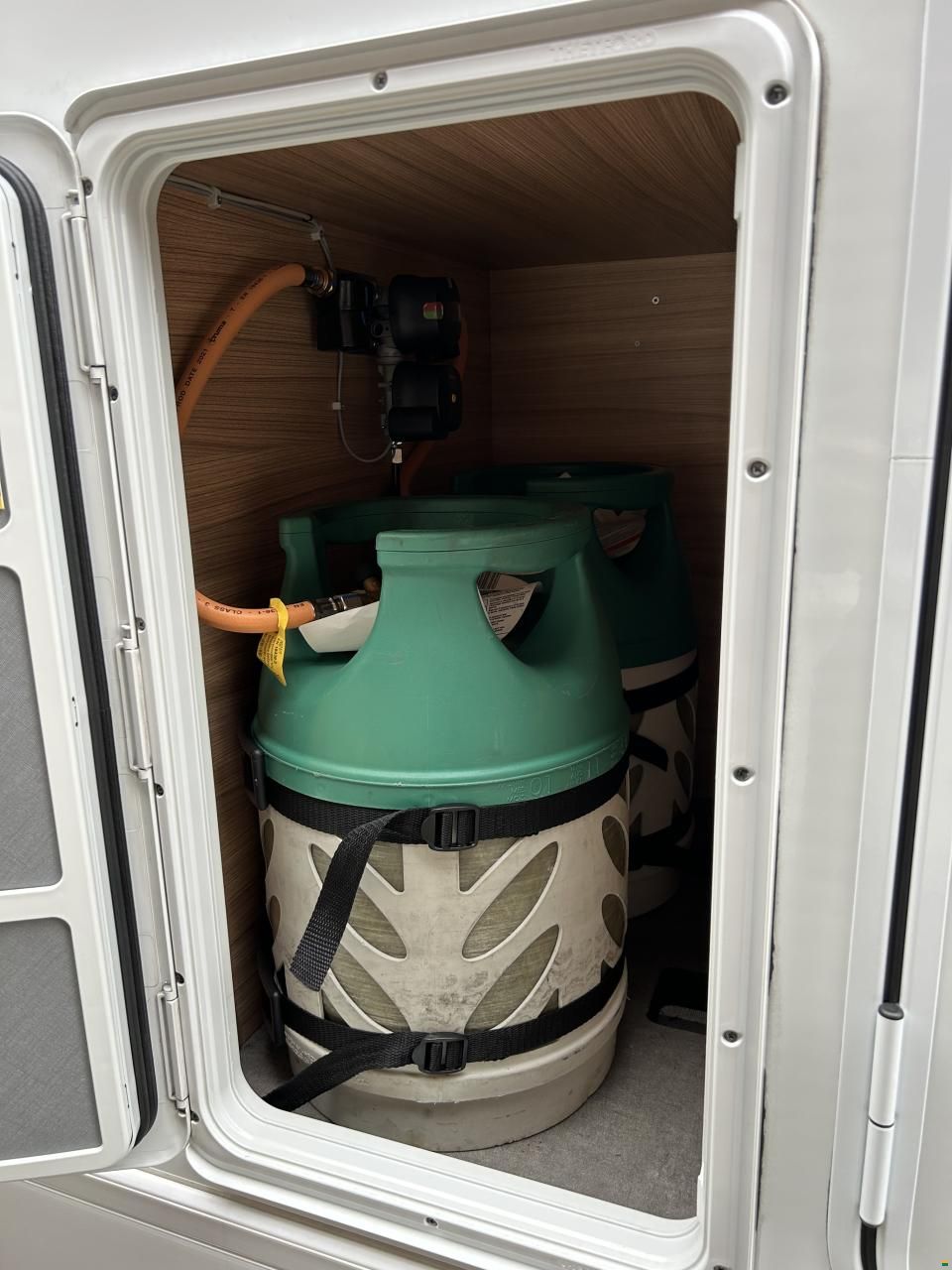 Dethleffs Just 90 7052EBL