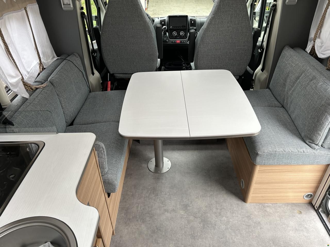 Dethleffs Just 90 7052EBL