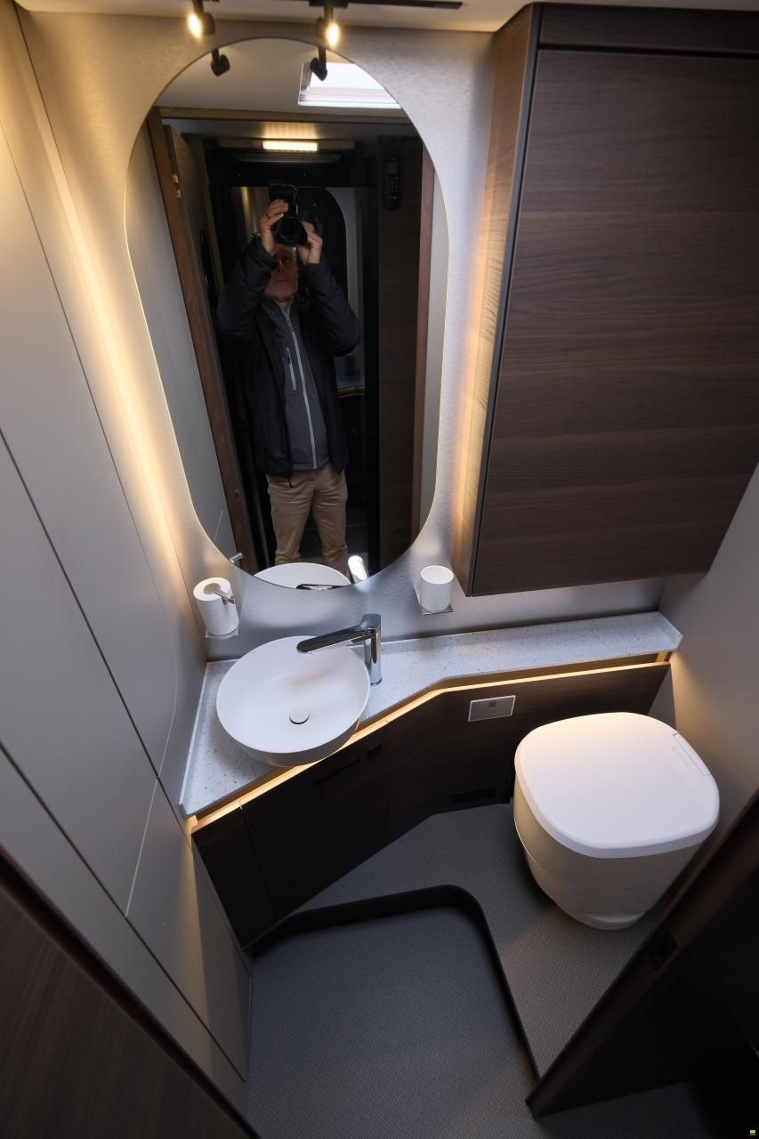 Adria Supersonic 890 LL