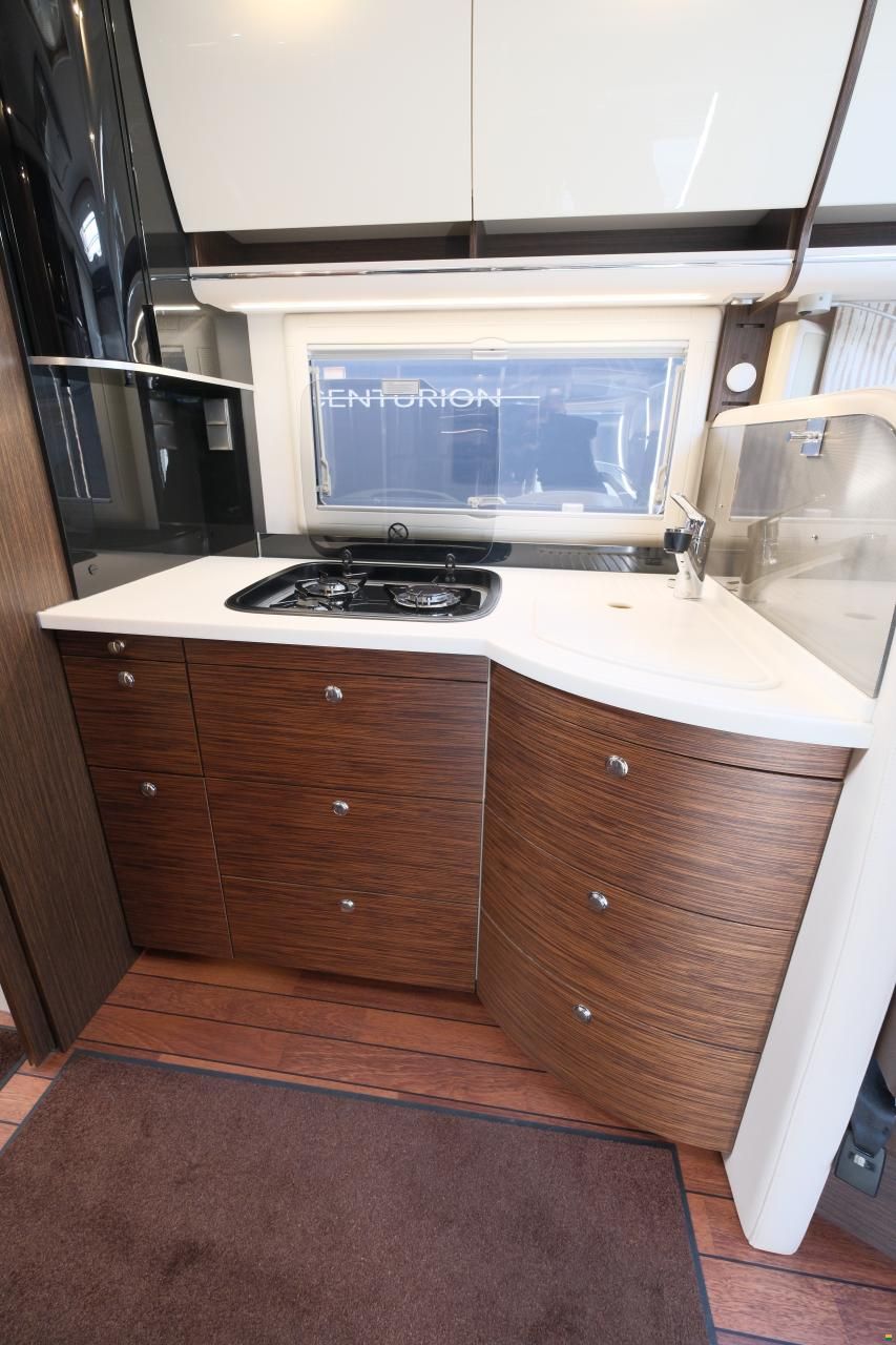 Concorde Charisma 905 L