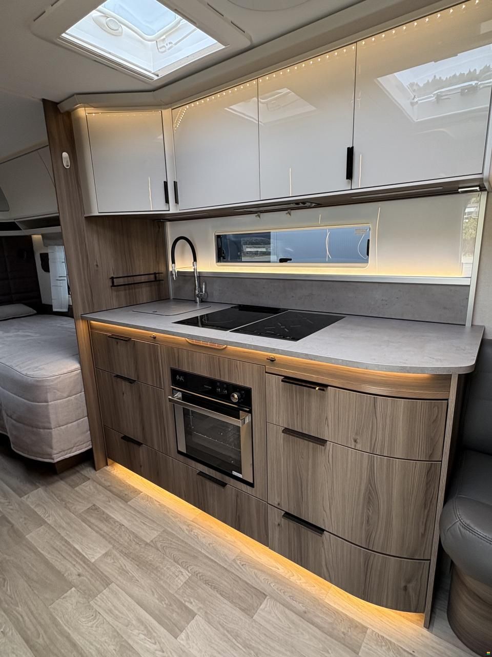 Kabe Imperial 740 TDL KS