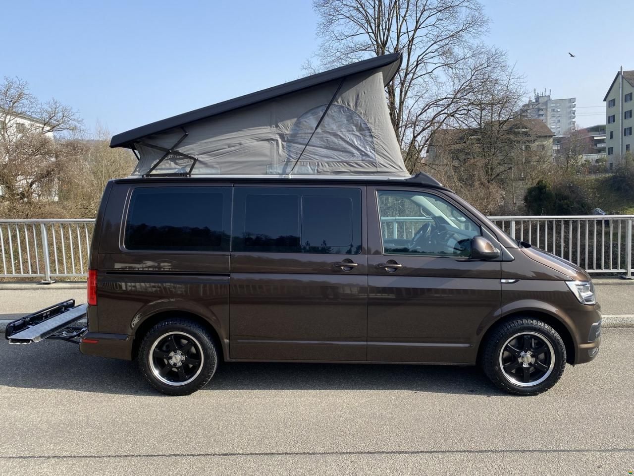 Volkswagen Custom Bus, T6 2.0TDI 199PS DSG 4M