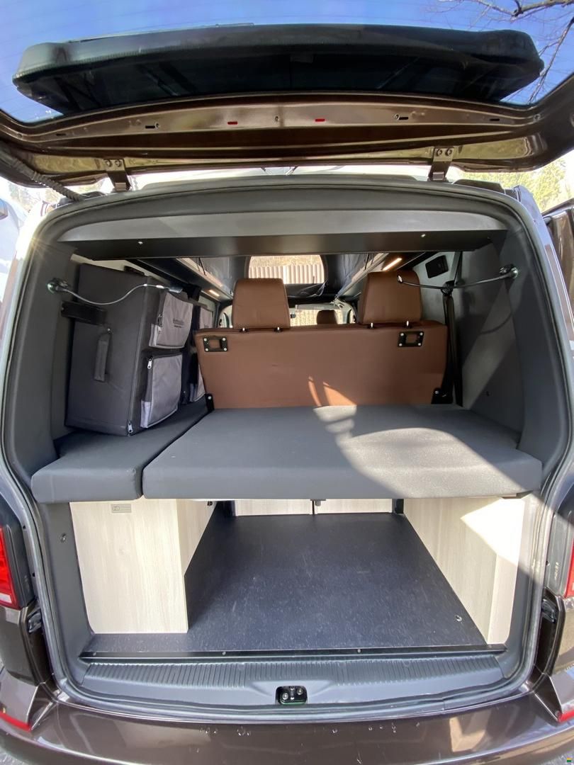 Volkswagen Custom Bus, T6 2.0TDI 199PS DSG 4M