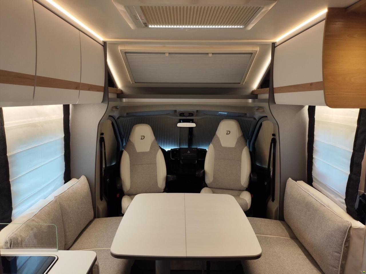 Dethleffs Just Camp Active T 7052 EBL