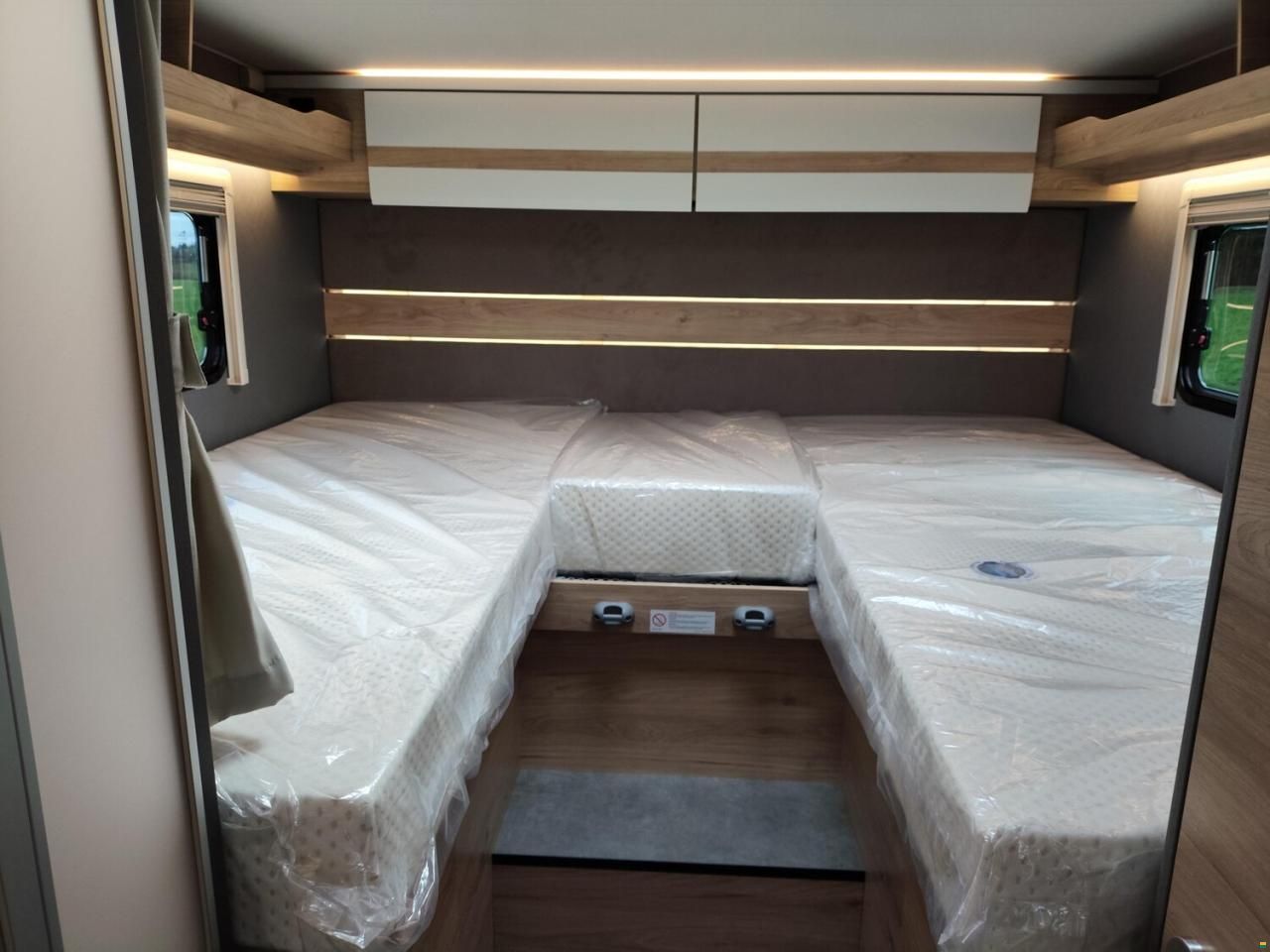 Dethleffs Just Camp Active T 7052 EBL