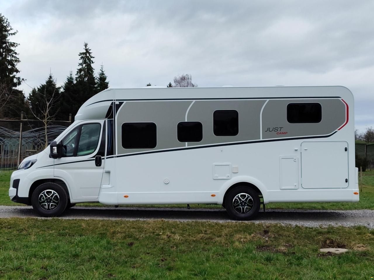 Dethleffs Just Camp Active T 7052 EBL