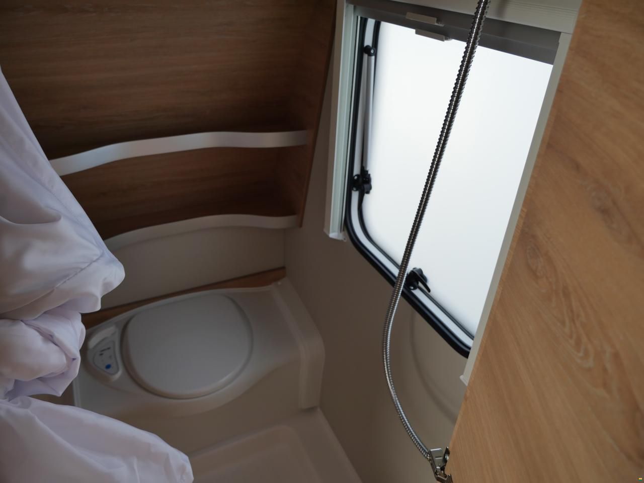 Knaus S&uuml;dwind 540 FDK Black S | 2026