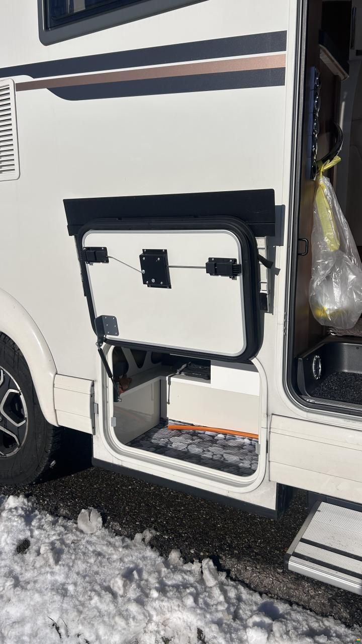 Carthago C-Tourer I 143 LE