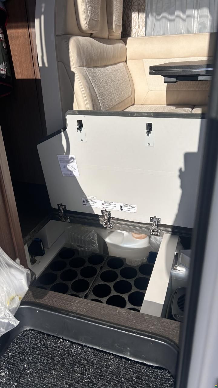 Carthago C-Tourer I 143 LE