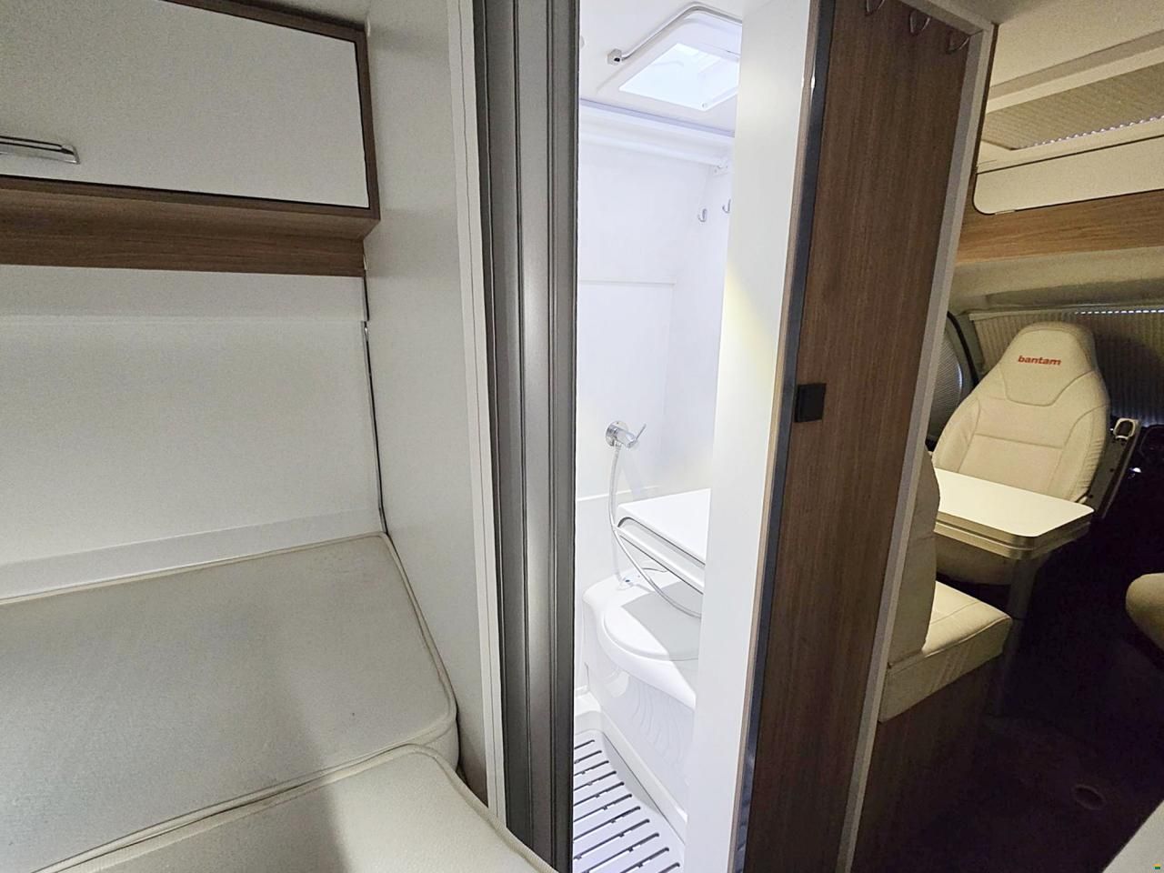 Pilote V540 G 2.2 AUTOMAT MJ 140