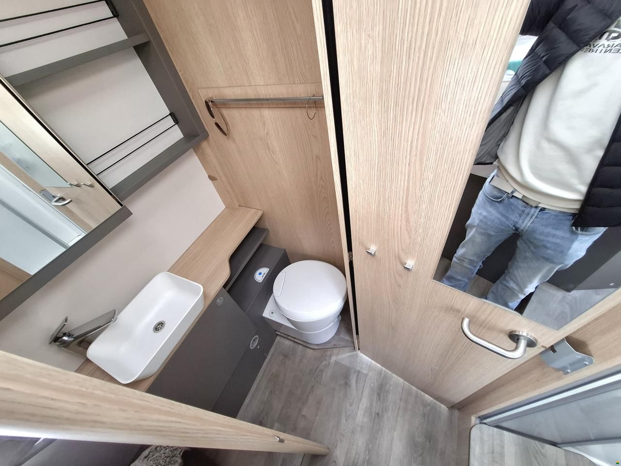 LMC Tourer H720 lift