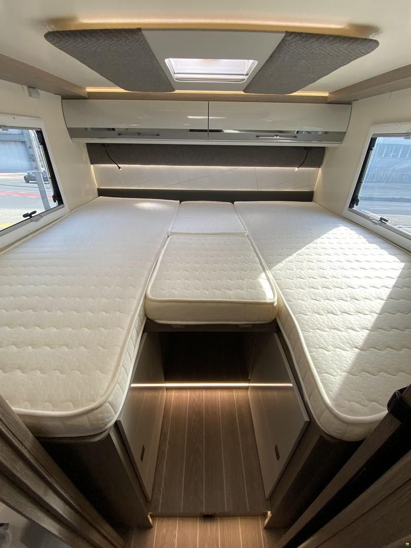 Roller Team Zefiro 287TL, Fiat 2.2MJ 180PS Automat