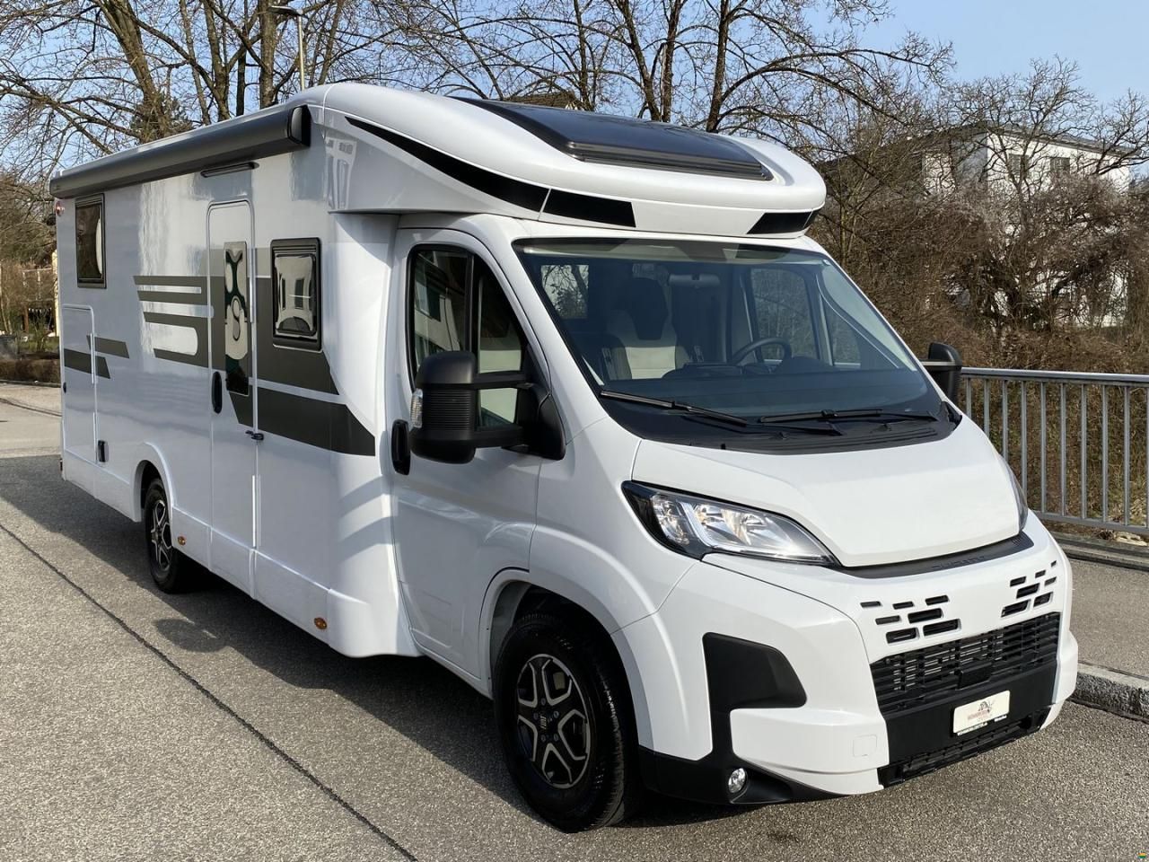 Roller Team Zefiro 287TL, Fiat 2.2MJ 180PS Automat