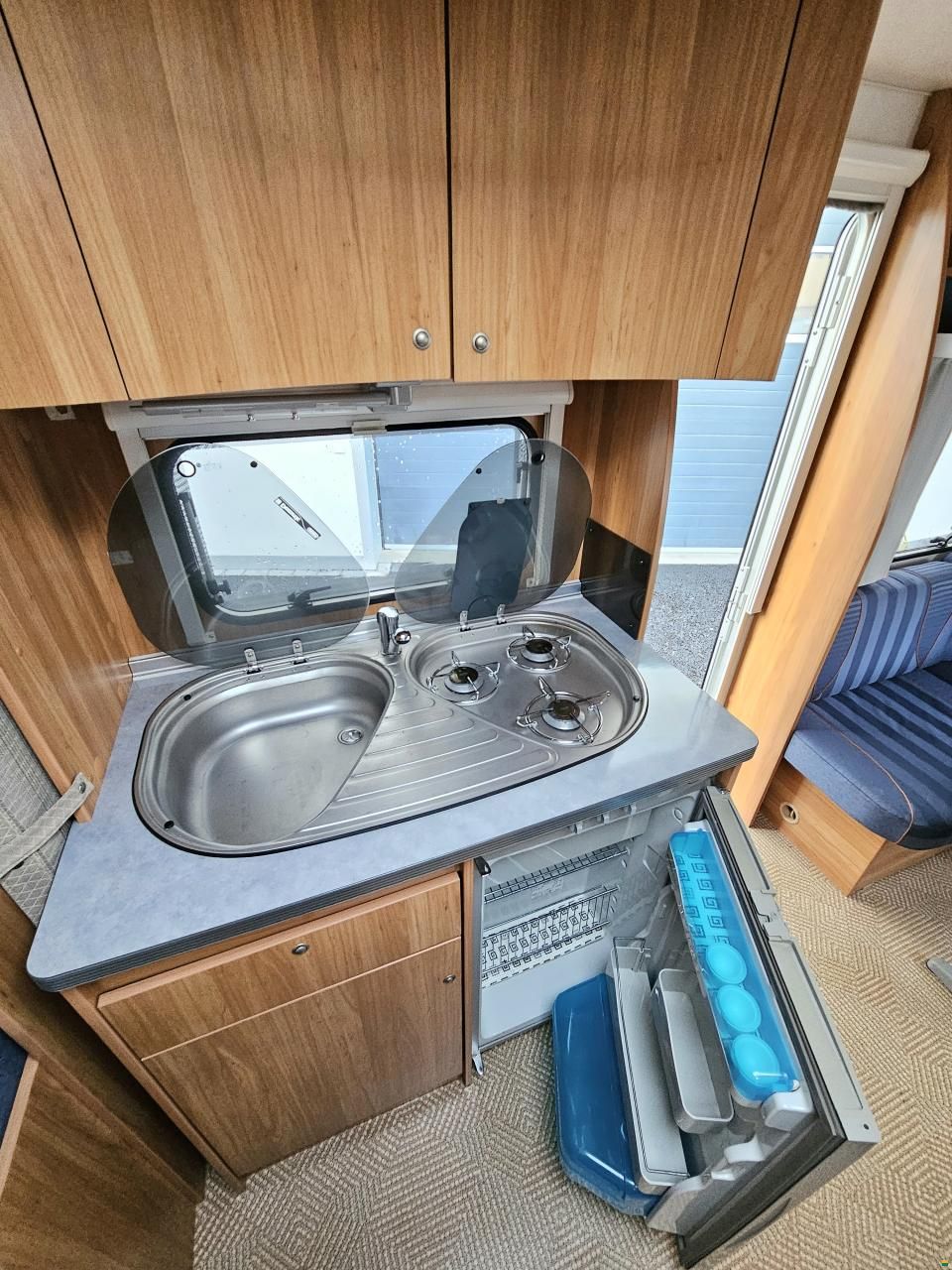 B&uuml;rstner Flipper 480tk mit Kaj&uuml;ttenbett!