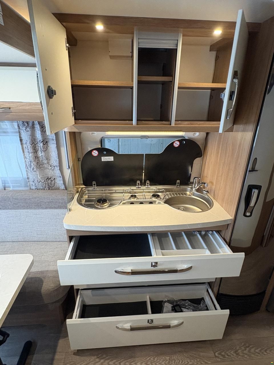 Hobby De Luxe 515 UHK