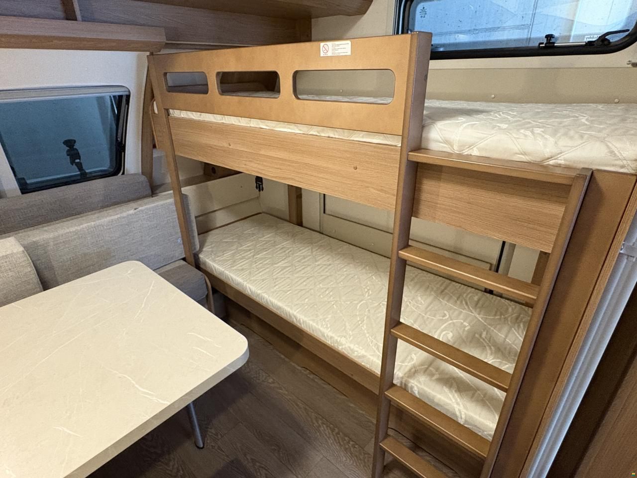 Hobby De Luxe 515 UHK