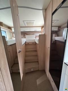 B&uuml;rstner Limited T 726 G