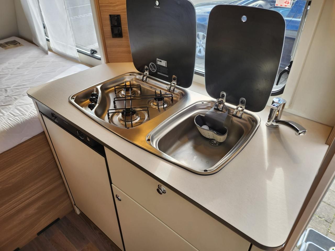 B&uuml;rstner Premio Life 430 TS