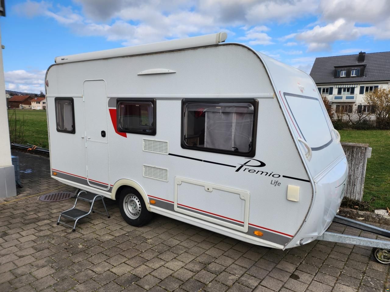 B&uuml;rstner Premio Life 430 TS