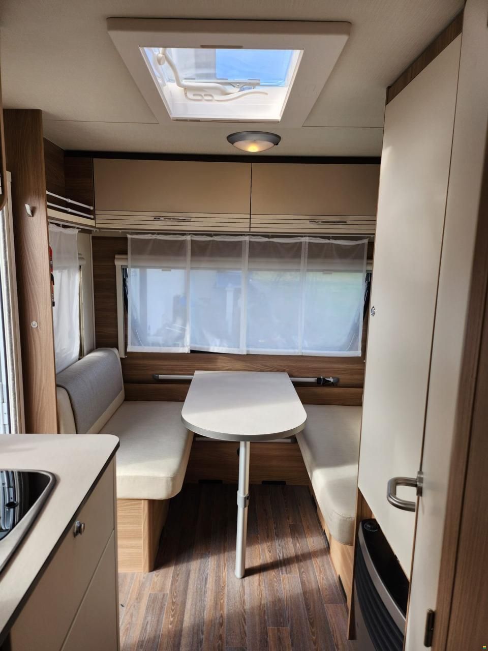 B&uuml;rstner Premio Life 430 TS