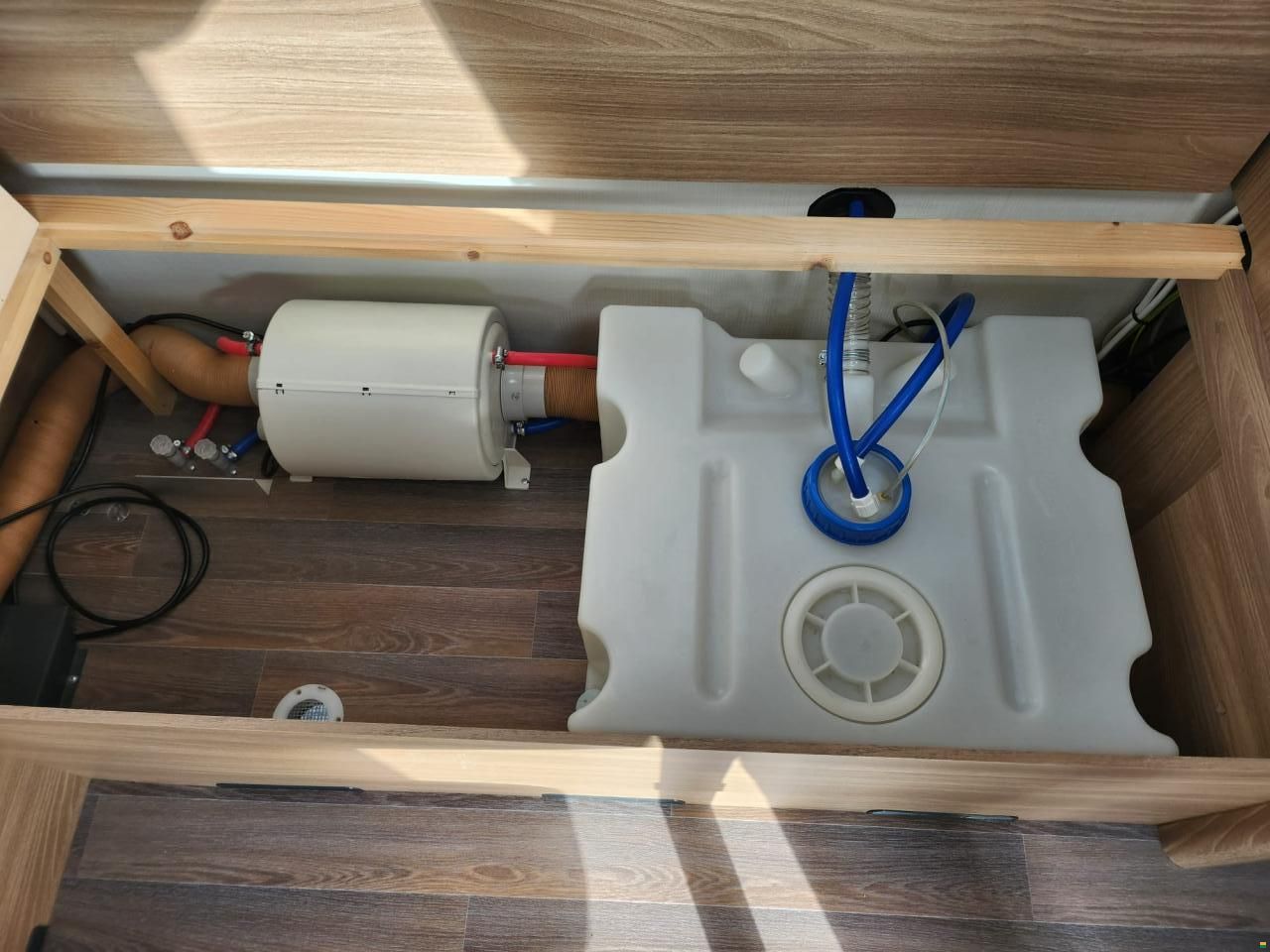 B&uuml;rstner Premio Life 430 TS