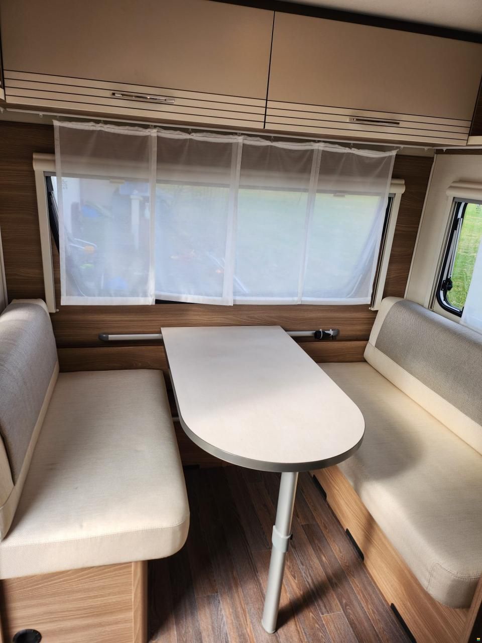 B&uuml;rstner Premio Life 430 TS