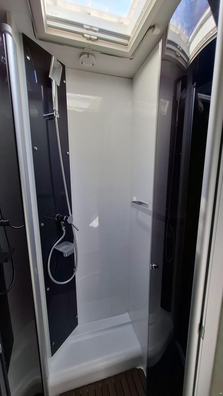 Ford Chausson Welcome 738XLB