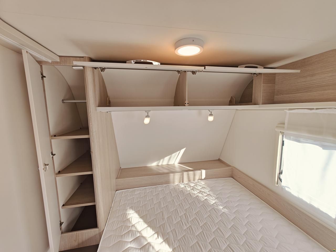 B&uuml;rstner Premio Life 480 TS Brava