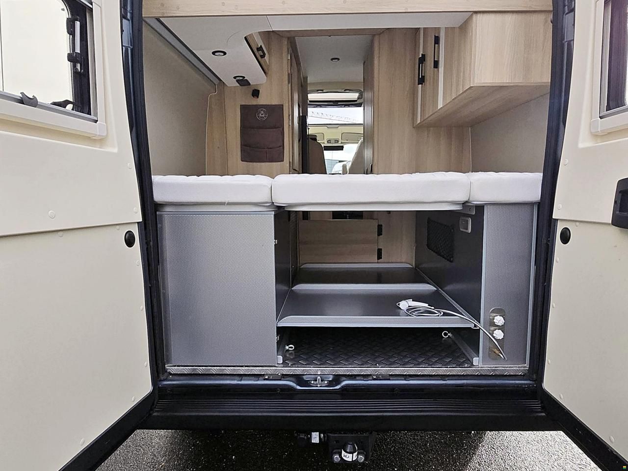 Dreamer D55+ SELECT 2.2 9G-AUTOMAT MJ140