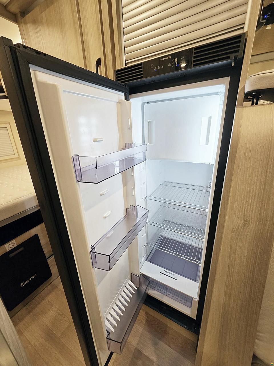 Dreamer D55+ SELECT 2.2 9G-AUTOMAT MJ140