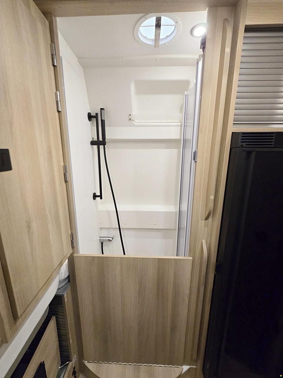 Dreamer D55+ SELECT 2.2 9G-AUTOMAT MJ140