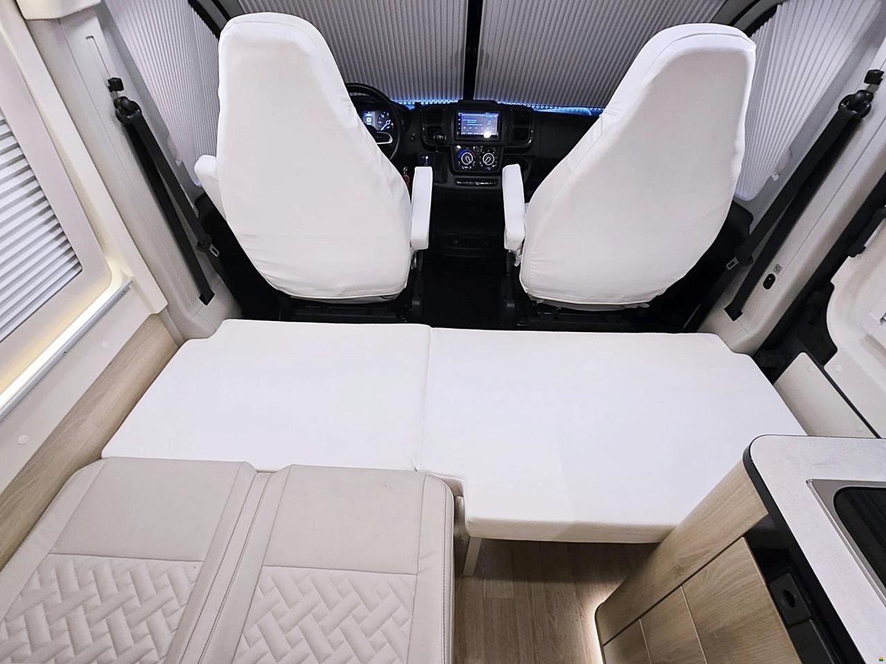 Dreamer D55+ SELECT 2.2 9G-AUTOMAT MJ140