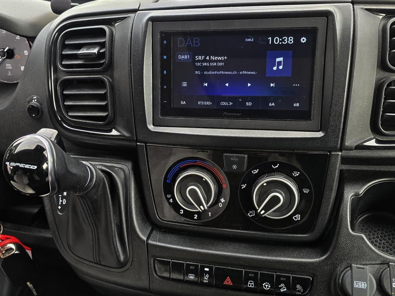 Dreamer D55+ SELECT 2.2 9G-AUTOMAT MJ140