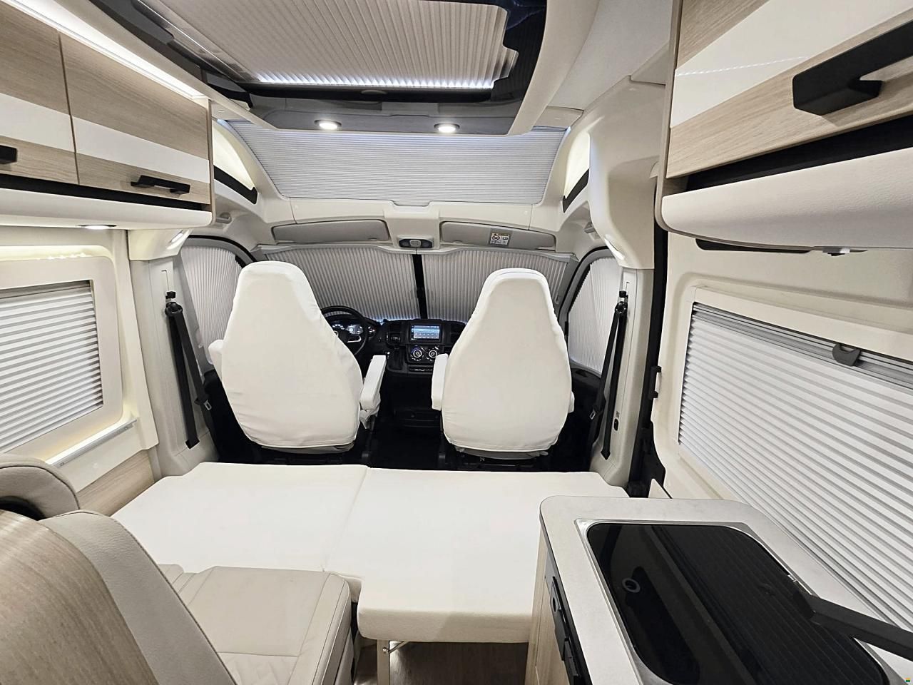 Dreamer D55+ SELECT 2.2 9G-AUTOMAT MJ140