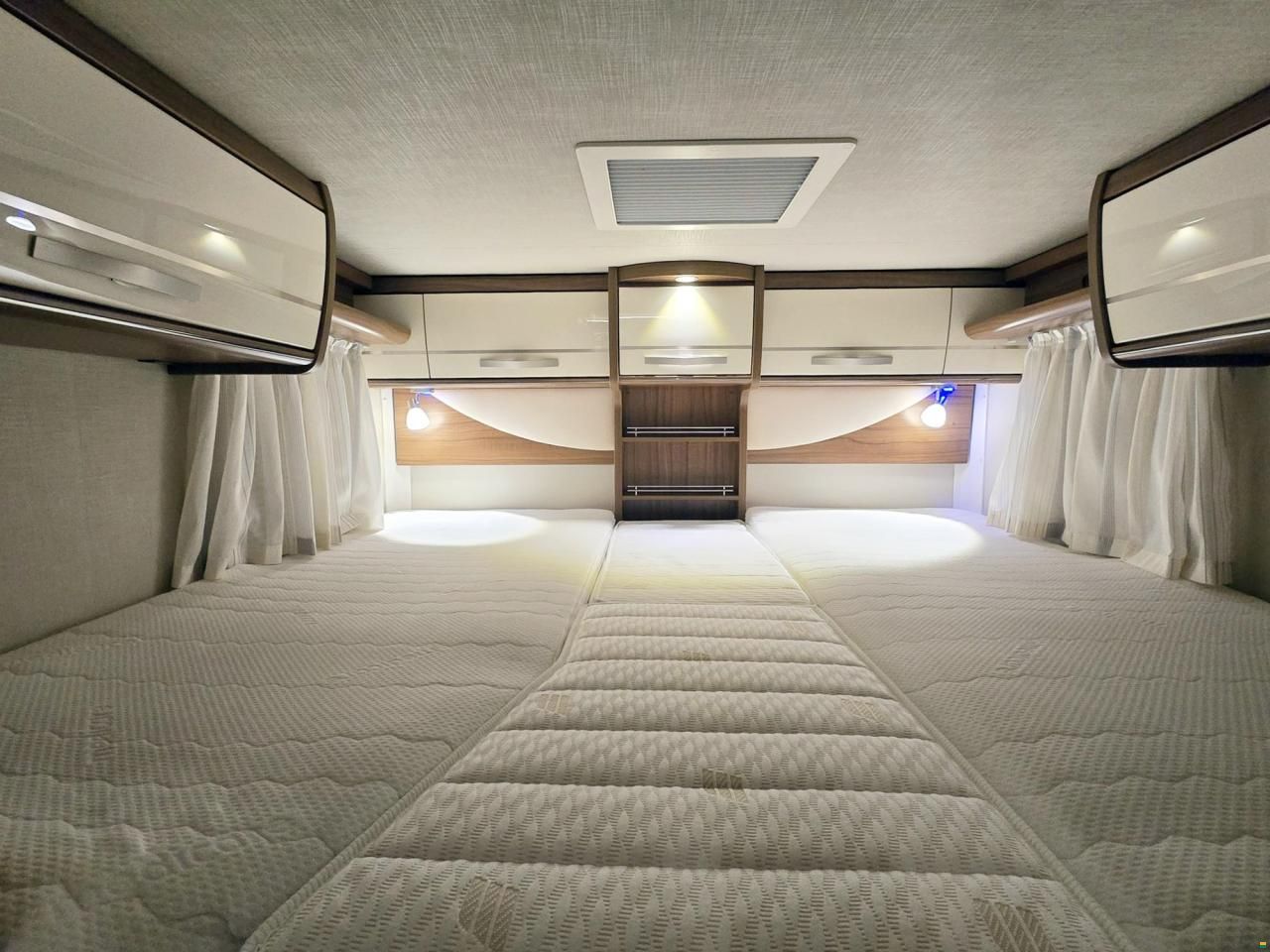 Hymer EXIS-T EX 588 EXPERIENCE AUTOMAT 2.3 150