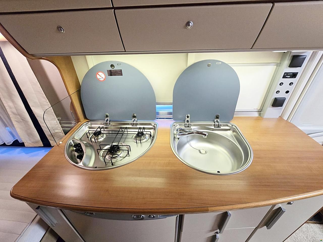 Fendt BIANCO 445 TF ROSSO LIMITED EDITION