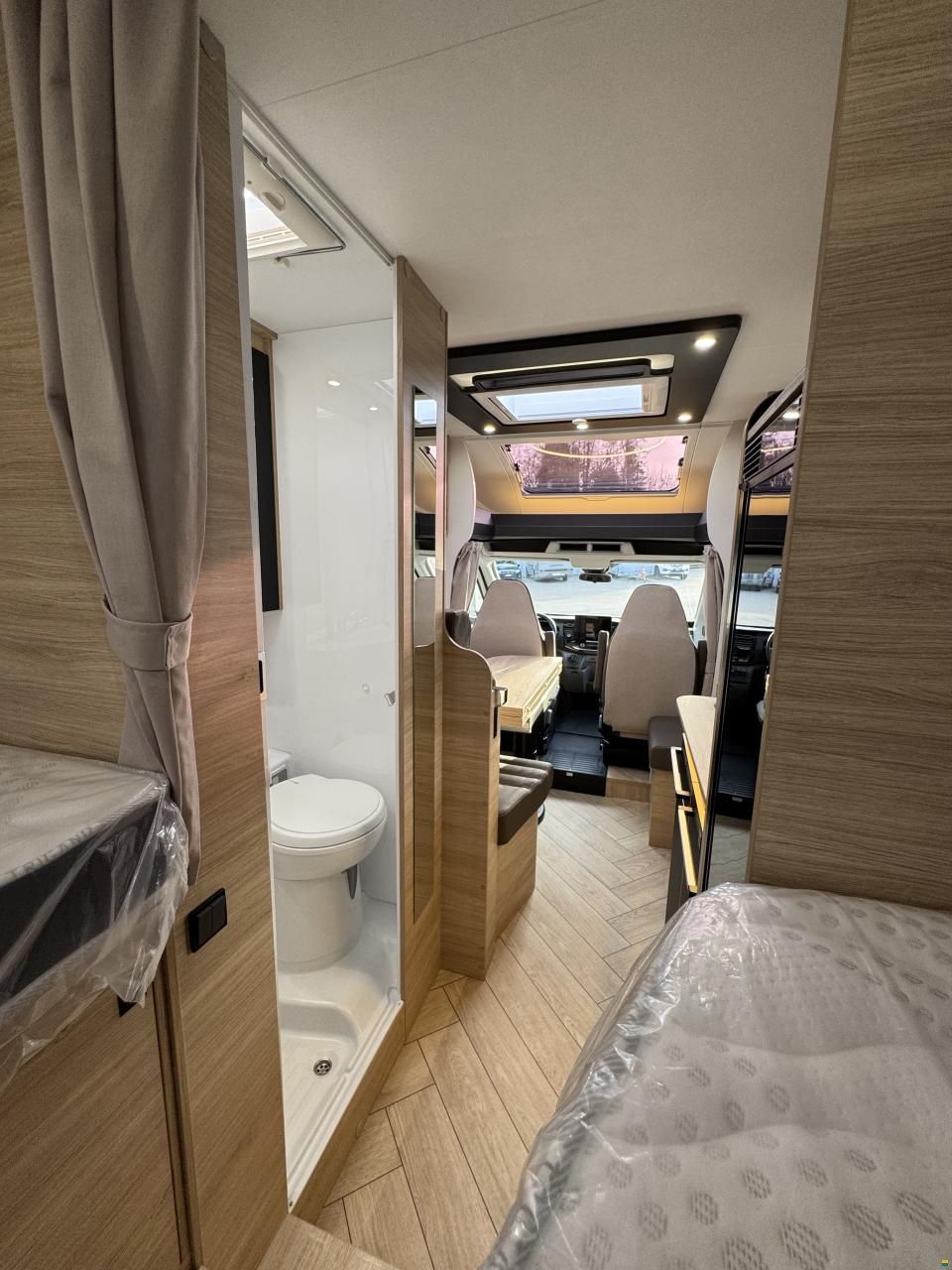 Challenger 287 Graphite Edition