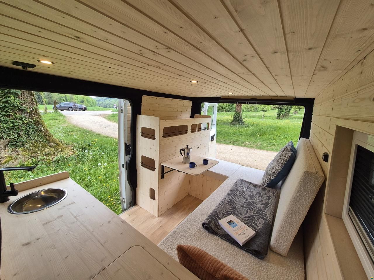 Fiat OFF-GRID Campervan &ndash; Autark & Reiseferti