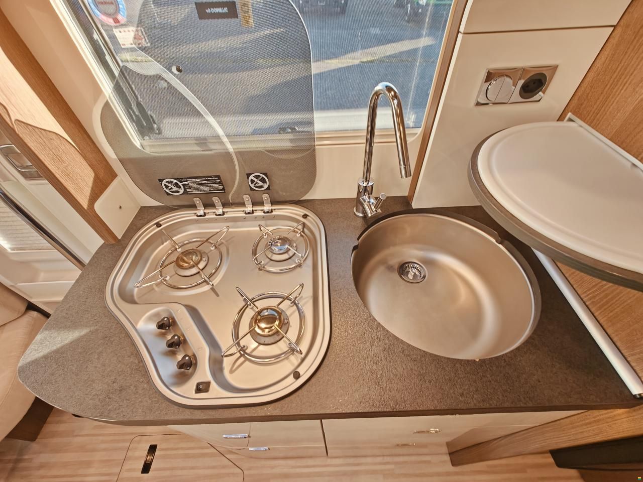 Carthago Compactline I 141 LE - Super Lightweight