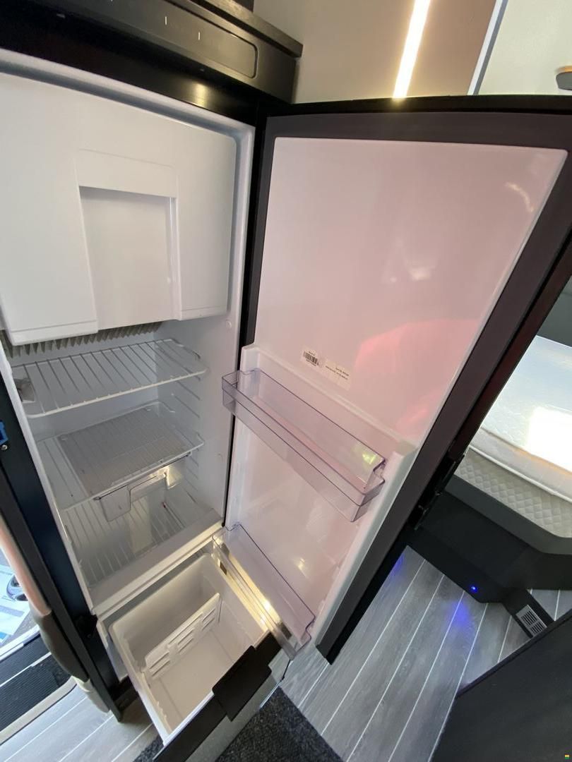 Roller Team Zefiro 267TL, Ford 2.0TDCi 170PS Automat