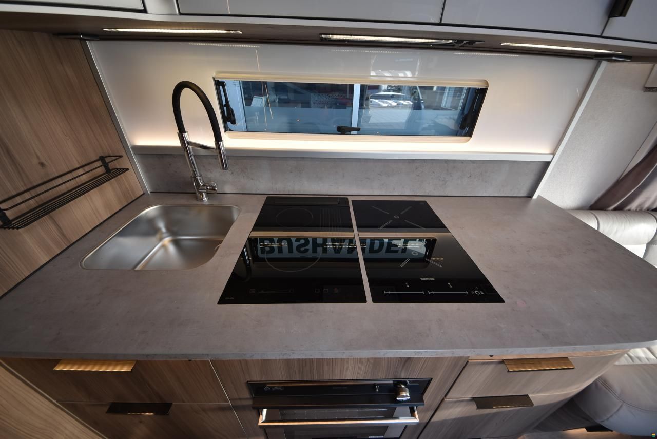 Kabe Imperial 780 DGLE KS